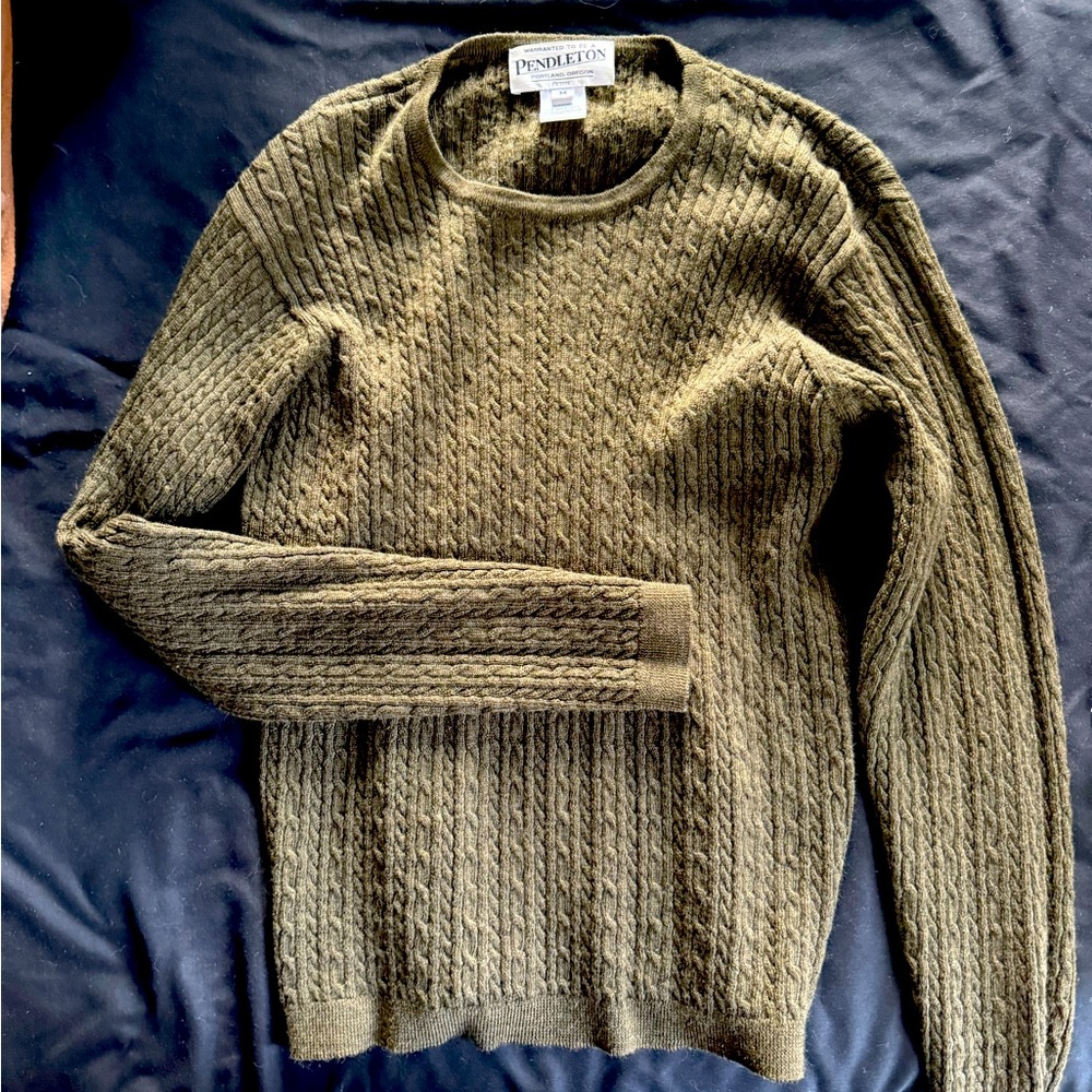 Vintage Pendleton sweater set! Size medium